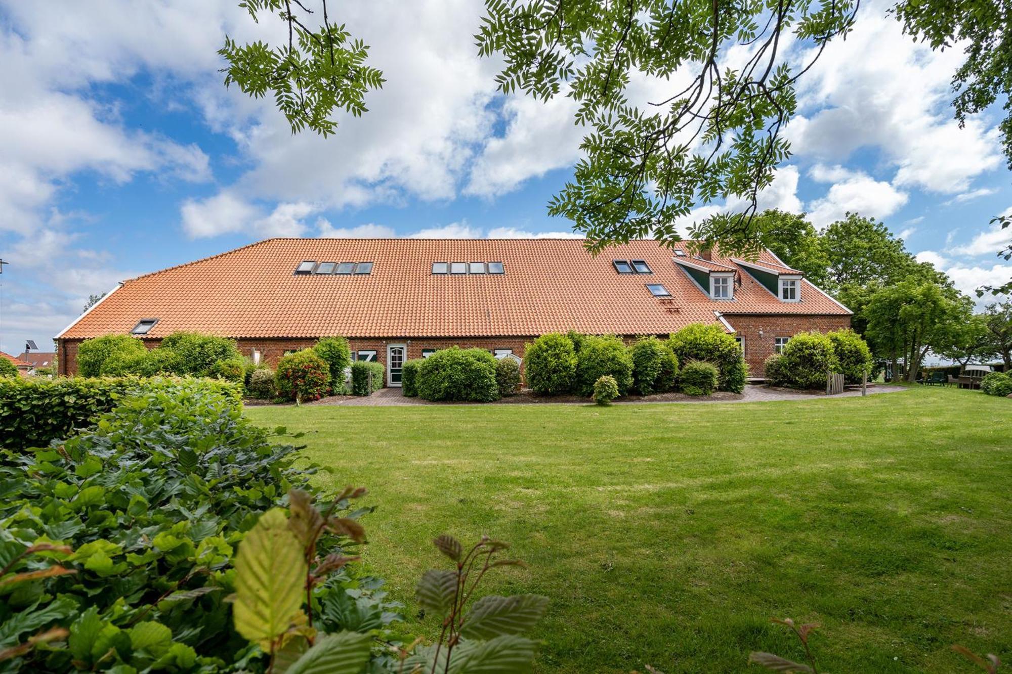 Gulfhof Butendiek - Luett Stuuv Apartment Neuharlingersiel Exterior photo